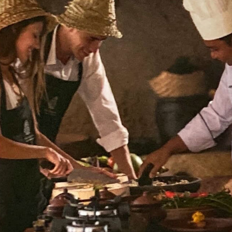 The Kayon Hotels & Resort | ROMANTIC EXPERIENCES (COOKING CLASS)