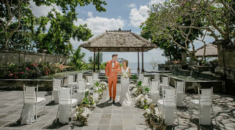 AYANA Resort Bali | Ceremony & Dinner Package - Bale Kencana or Asmara Secret Garden for 20 People